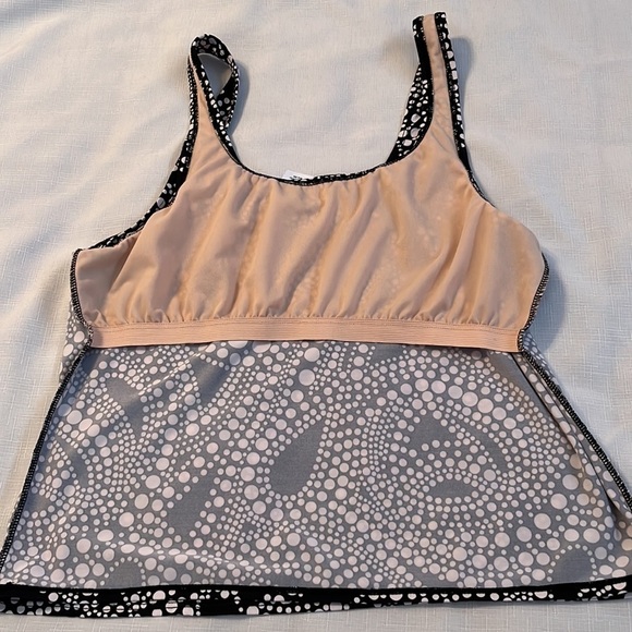 ISLANDER one piece bathing suit, size 16, black/white, in good condition - Picture 9 of 10